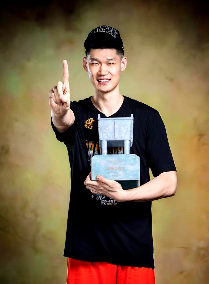 开云APP-赛地聚焦——足总杯关键时刻热度飙升，广厦男篮再遭质疑，态度坚定，高层口径保持一致的简单介绍