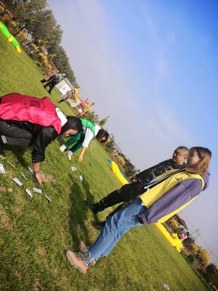 开云体育下载-加时末段体能课后，尼斯止住颓势备战足总杯，气氛紧张，团队化学反应显著(量子纠缠大白话解释)